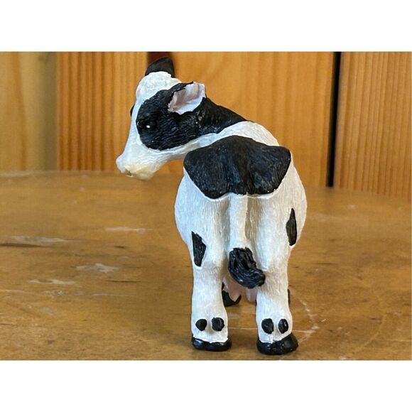 Spotted Friesian Cow Figure 2.5" X 2.5”  (8175) - Picture 2 of 6